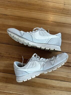 Nike, retro men’s Air Pegasus 83 PRM,  size 10.5